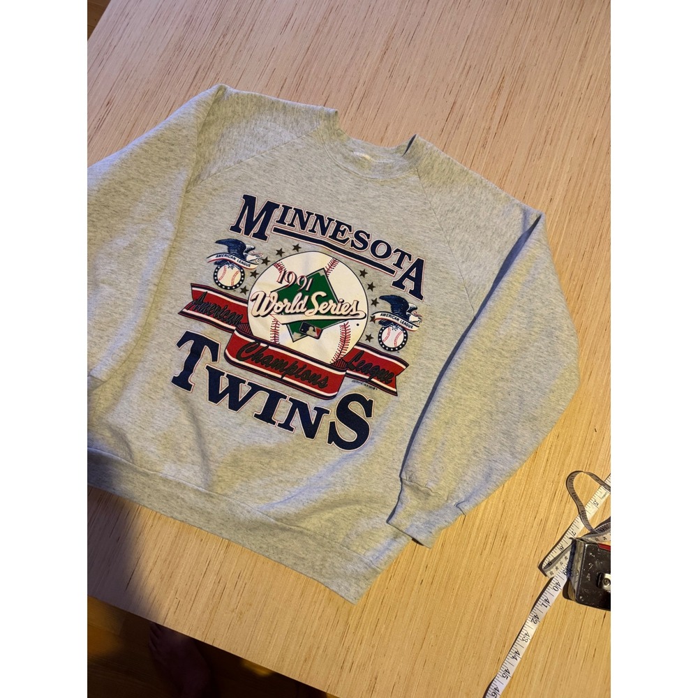 Vintage 1991 Minnesota Twins World Series Champions Sweatshirt Gray XL
37